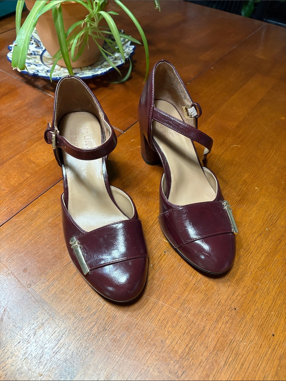Naturalizer Burgundy Patent Mary Jane Block Heel Pumps